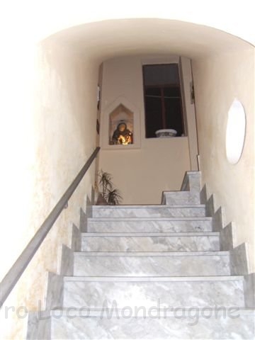 ChiesaDiMontevergine (3).jpg